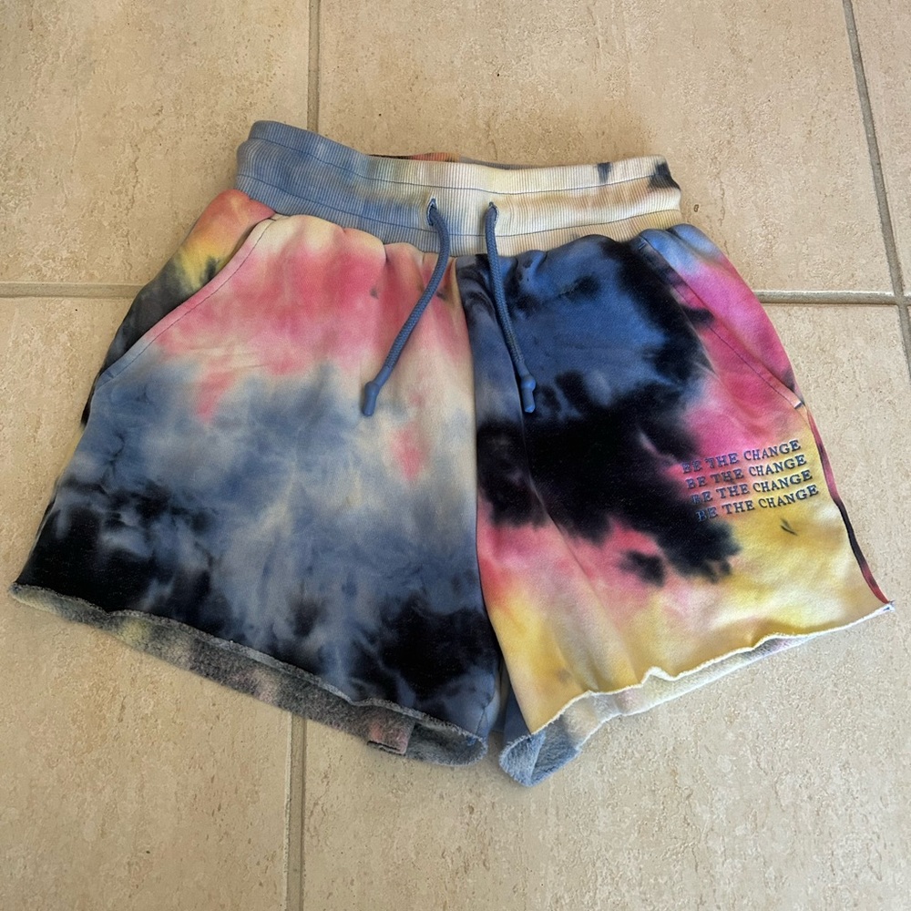 Balance Athletica / Vitality Thunderstorm Atmos Shorts XS